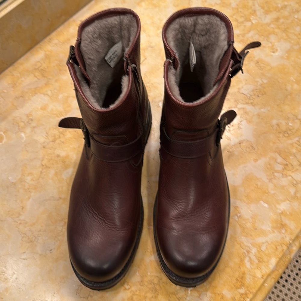 FRYE men’s fur-lined MOTO brown boots size 12